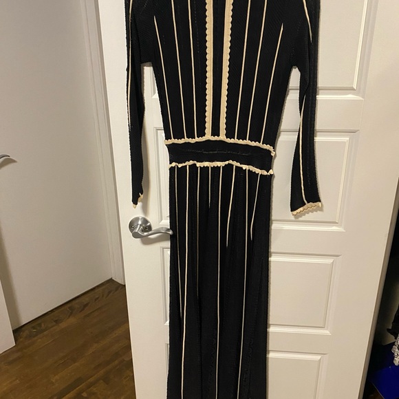 ISABEL MARANT ÉTOILE
Embroidered Trim Peasant Dress In Black - Picture 4 of 7